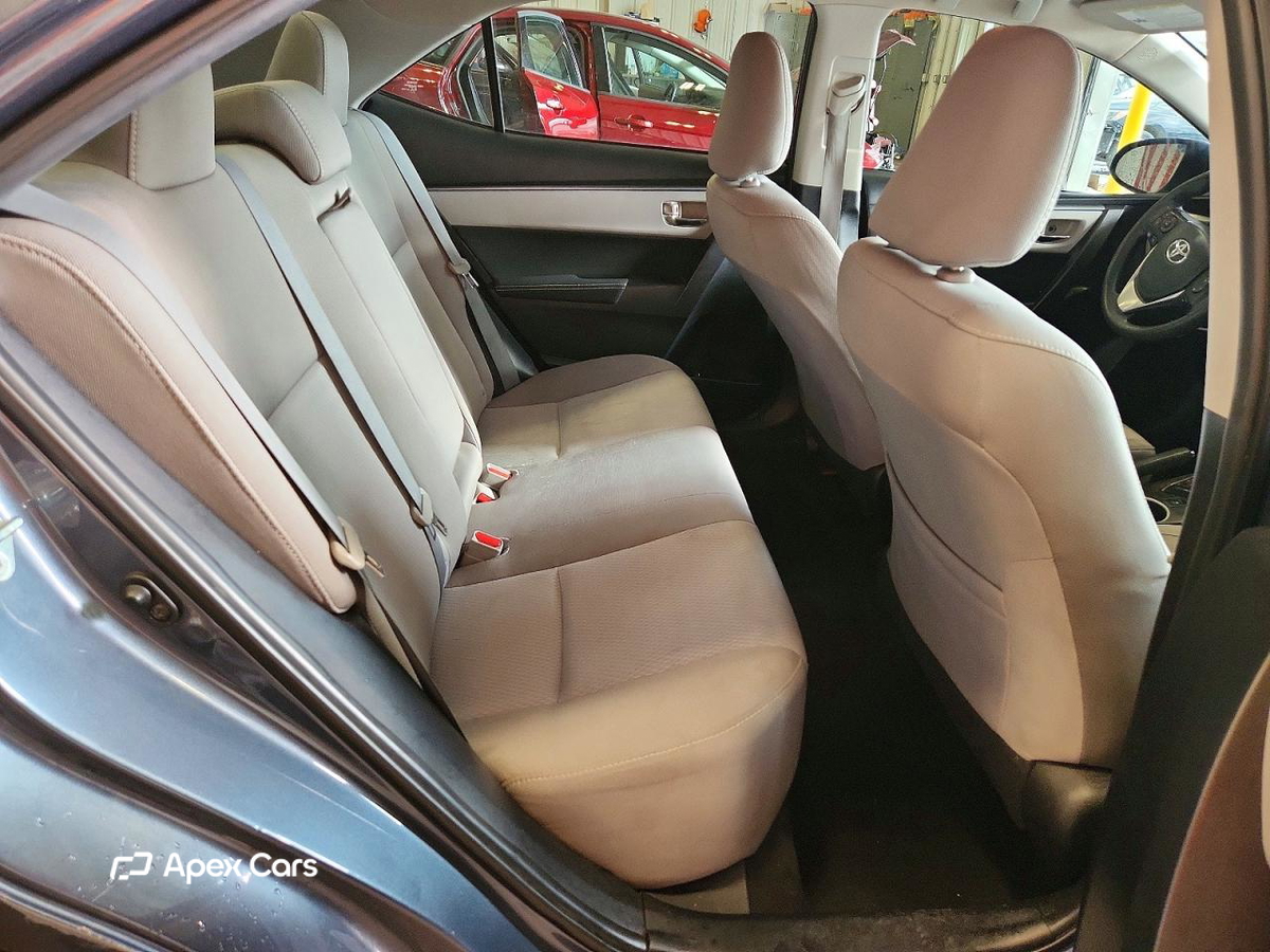 Toyota Corolla 2015