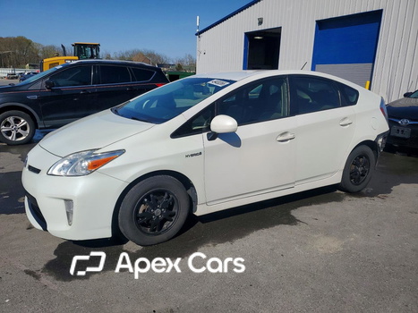 Toyota Prius 2014 - Image 1 of 13
