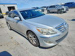 Hyundai Genesis 2013