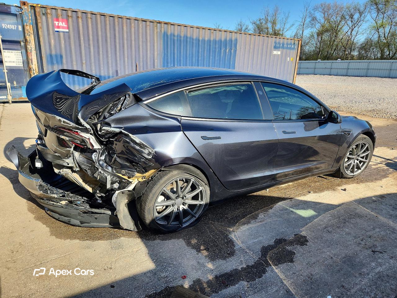 Tesla Model 3 2024
