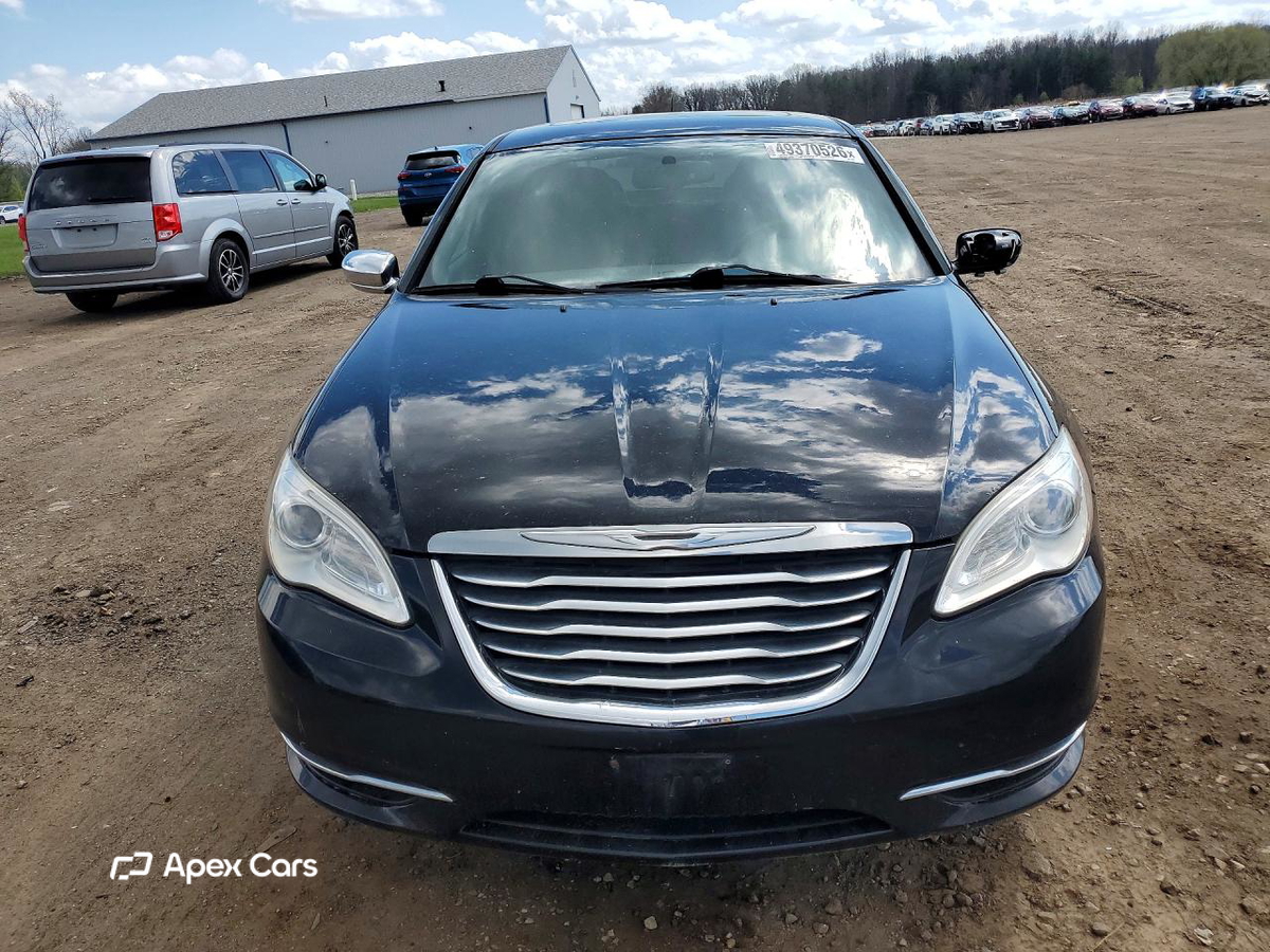 Chrysler 200 2011