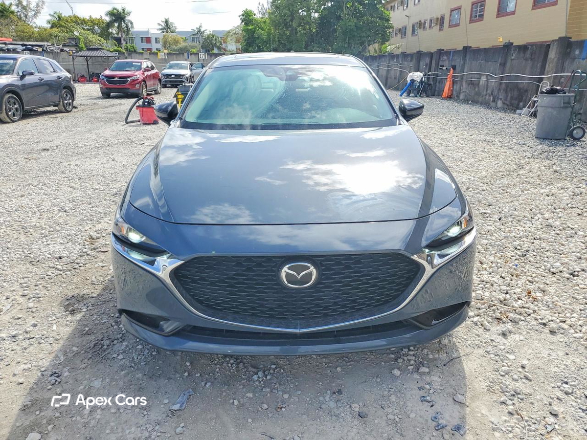 Mazda 3 2023