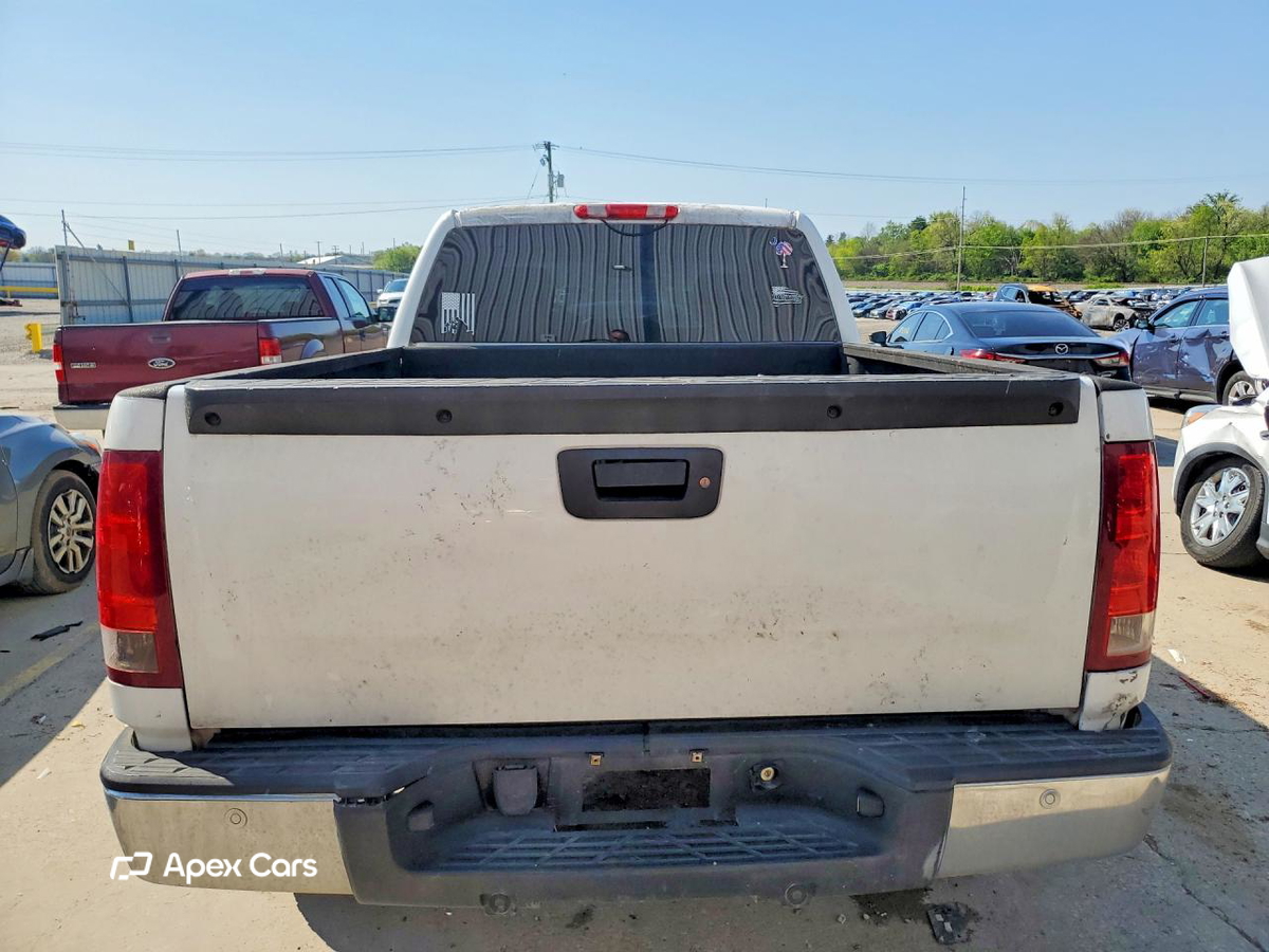 GMC Sierra 2010