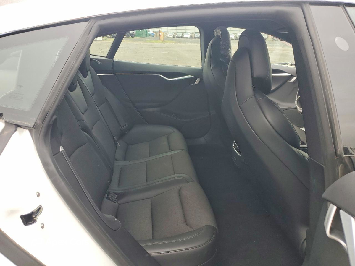 Tesla Model S 2017