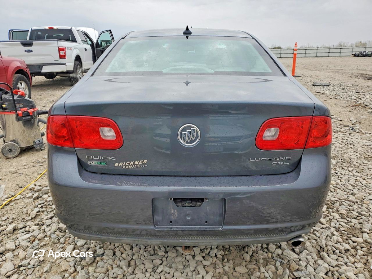 Buick Lucerne 2011