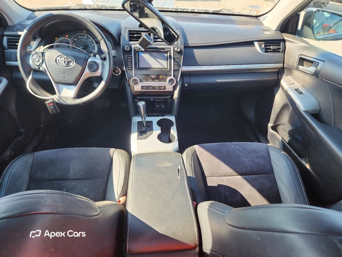 Toyota Camry 2012