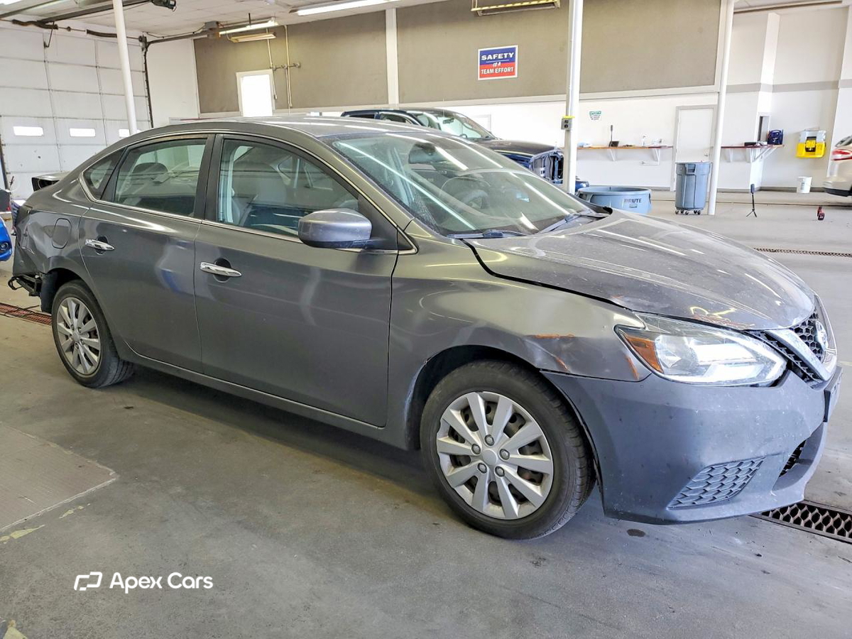 Nissan Sentra 2016