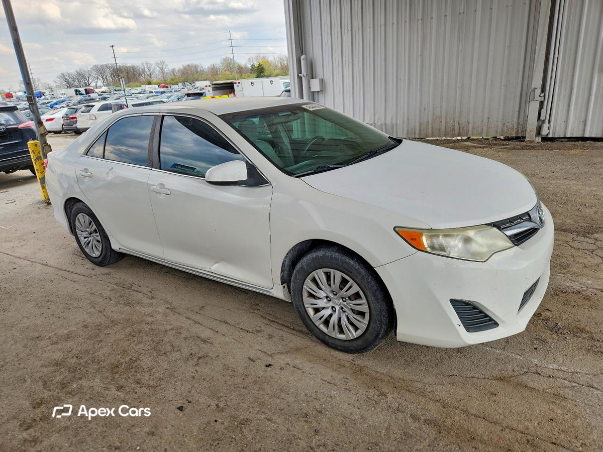 Toyota Camry 2012