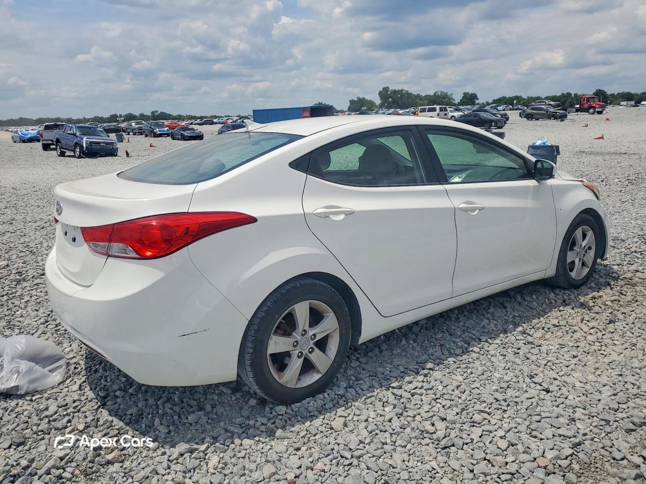 Hyundai Elantra 2013