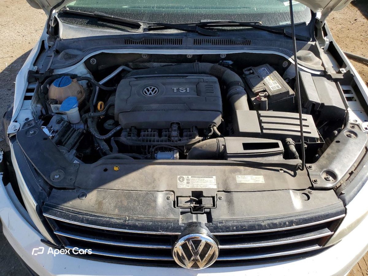 Volkswagen Jetta 2015