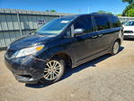 Toyota Sienna 2012