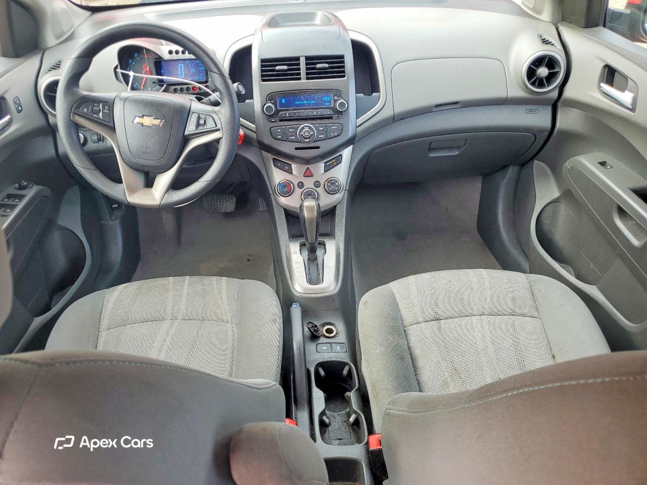 Chevrolet Sonic 2015