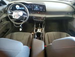 Hyundai Elantra 2022