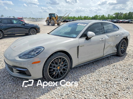 Porsche Panamera 2018 - Image 1 of 13