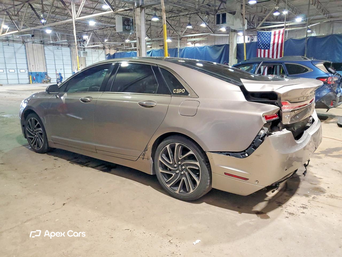 Lincoln MKZ 2020