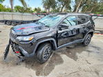 Jeep Compass 2025