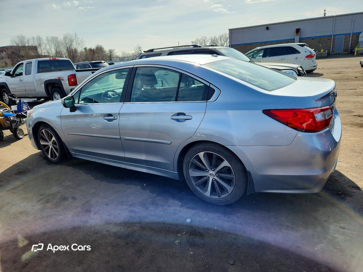 Subaru Legacy 2015