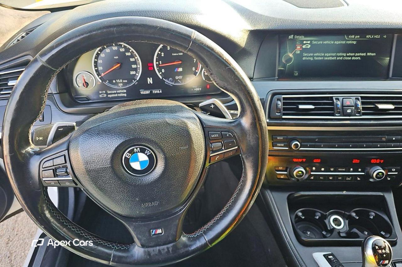 BMW M5 2013