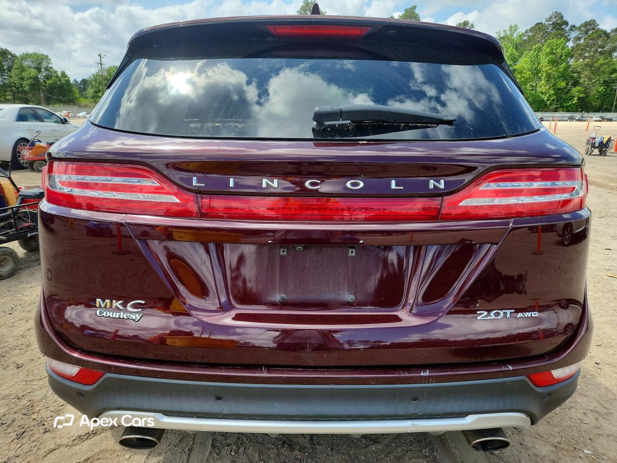 Lincoln MKC 2017