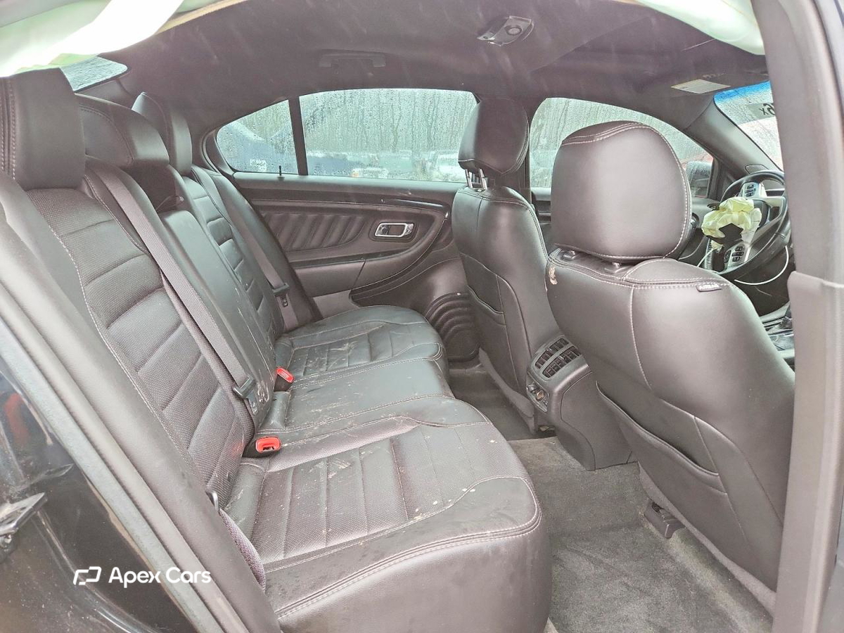 Ford Taurus 2014