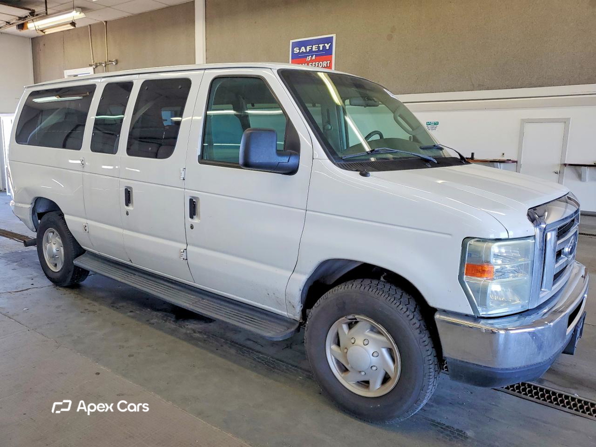 Ford Econoline 2008