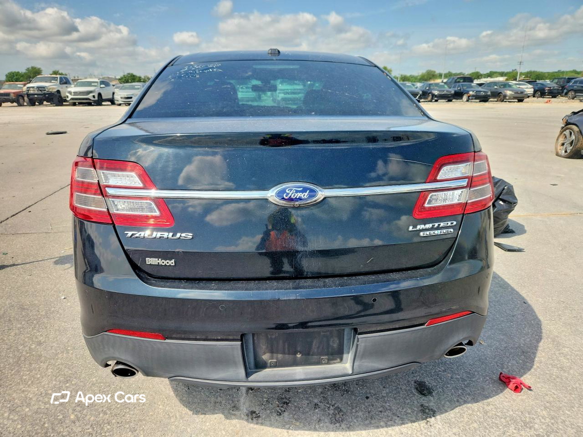 Ford Taurus 2014