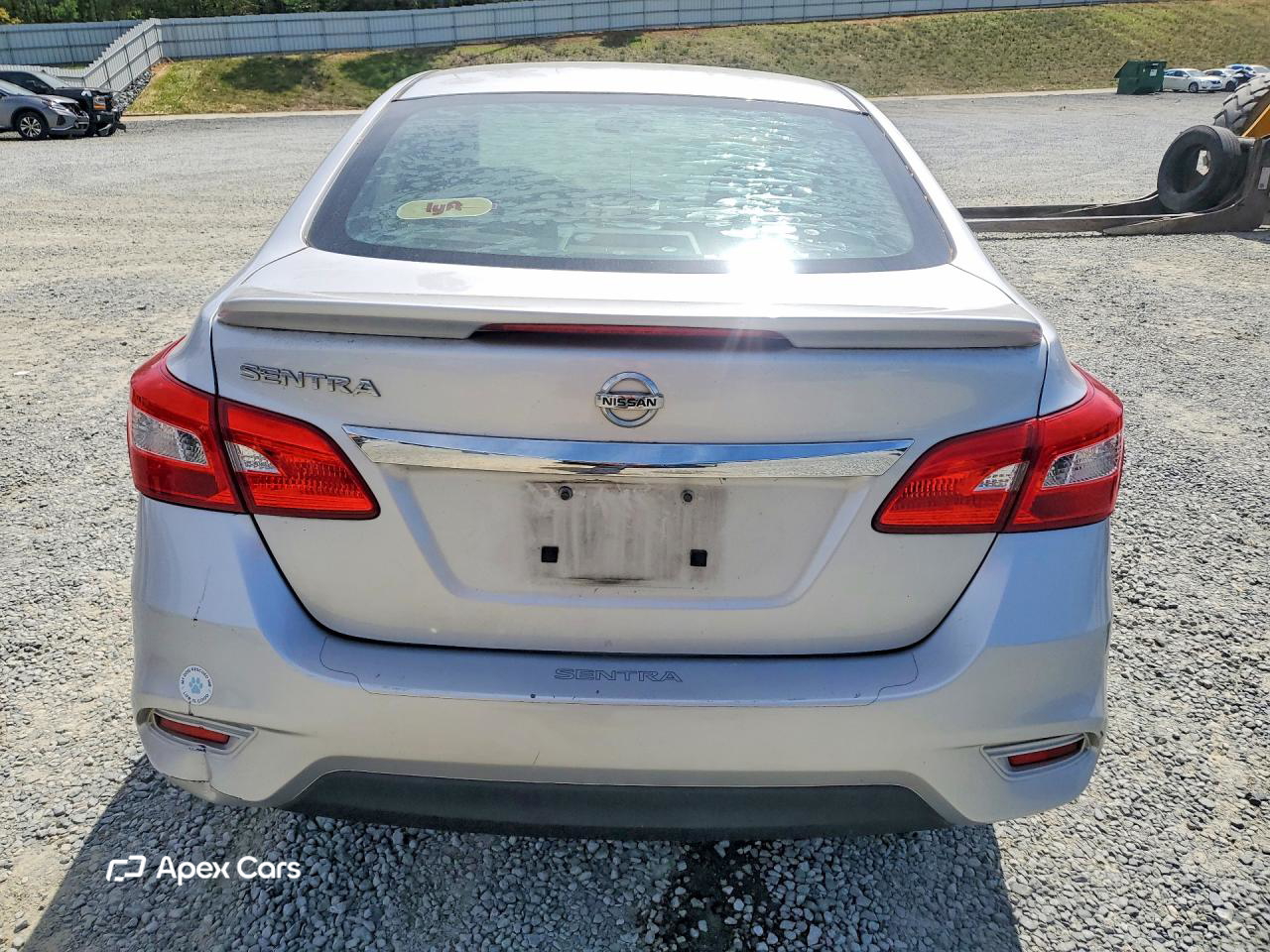 Nissan Sentra 2016
