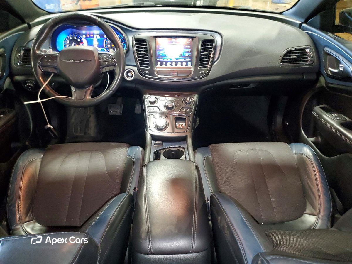 Chrysler 200 2015