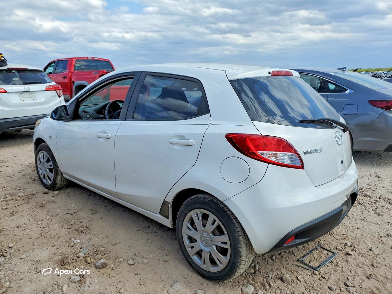 Mazda 2 2011