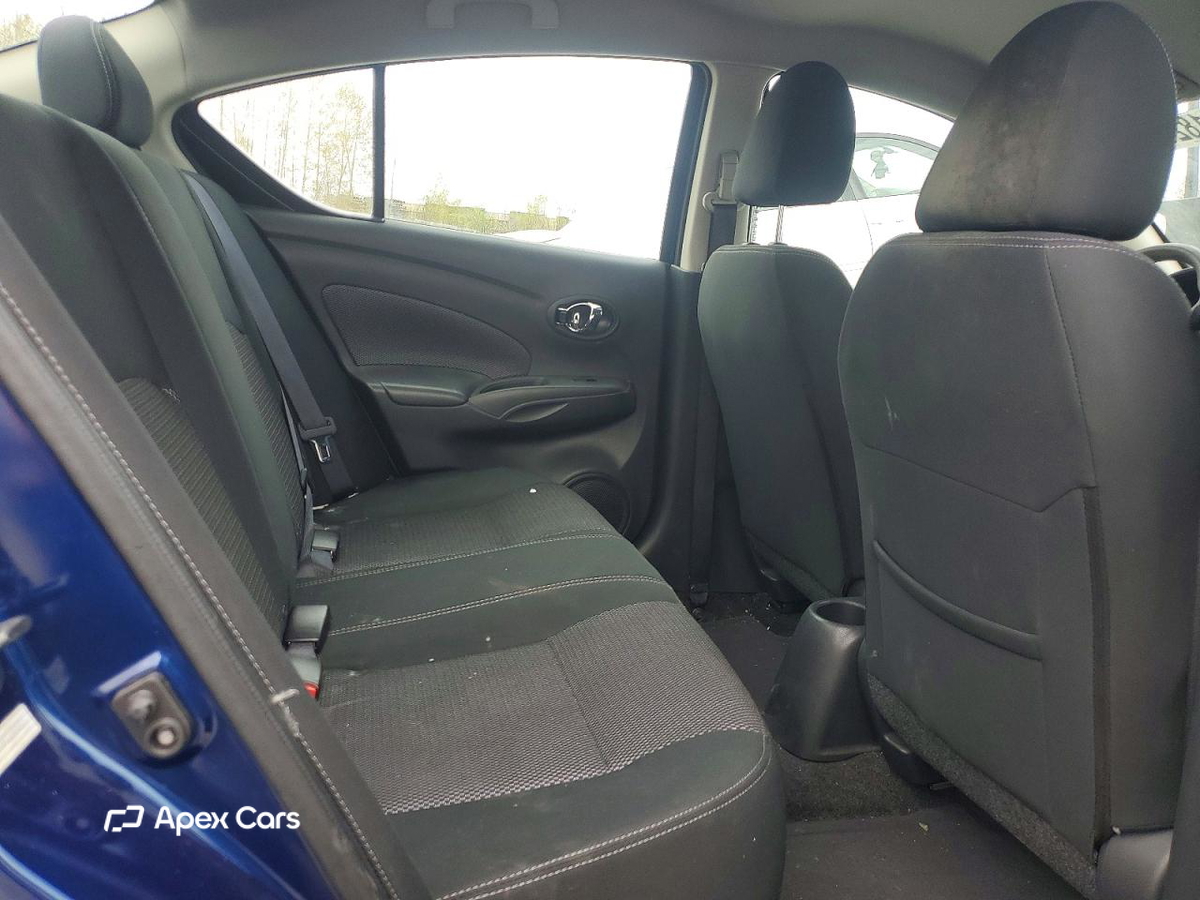 Nissan Versa 2018