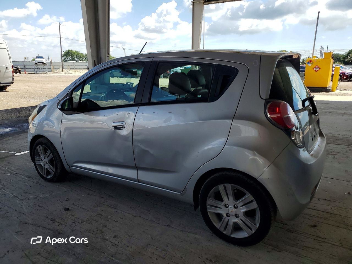 Chevrolet Spark 2015