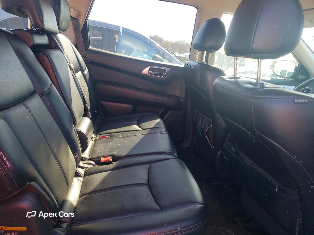Nissan Pathfinder 2019