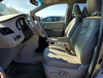Toyota Sienna 2013