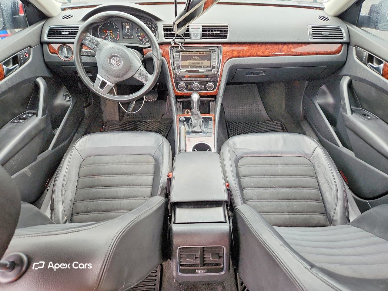 Volkswagen Passat 2013
