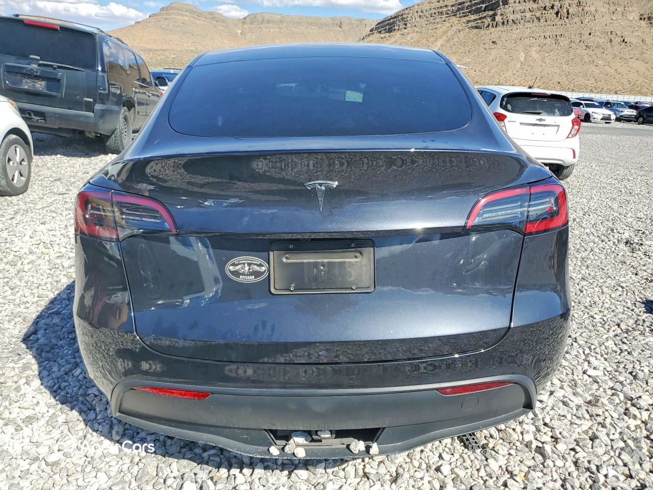Tesla Model Y 2024