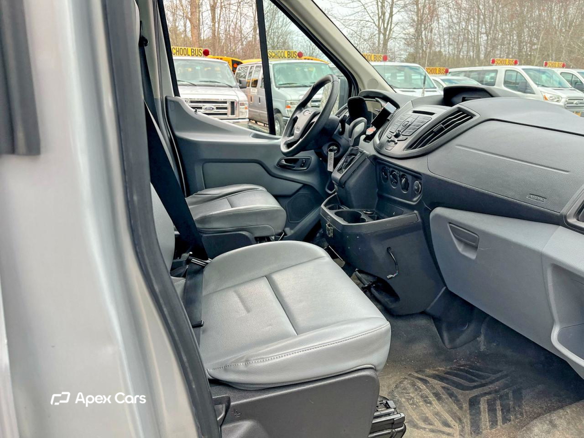 Ford Transit 2016