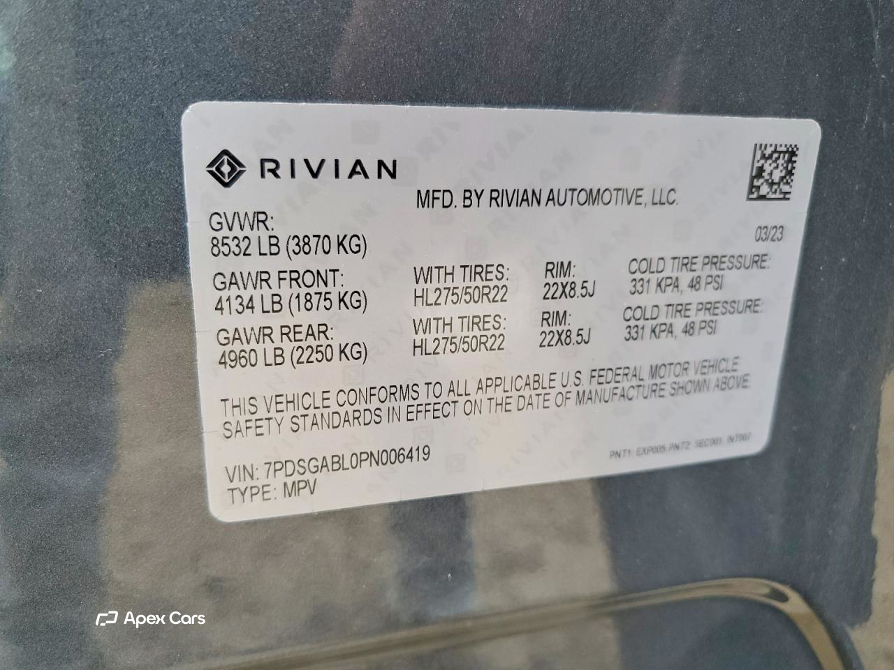 Rivian R1S 2023