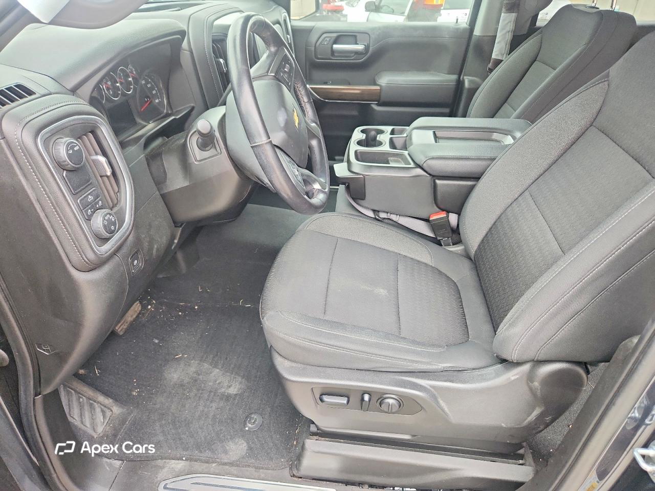 Chevrolet Silverado 2021