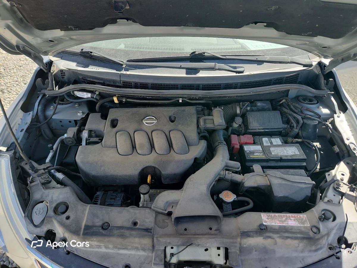 Nissan Versa 2011