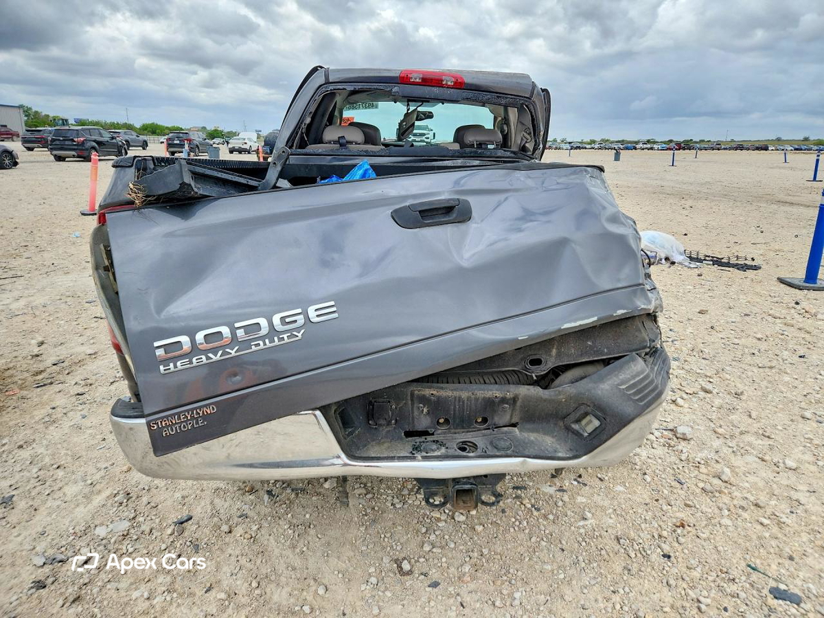 Dodge RAM 2004