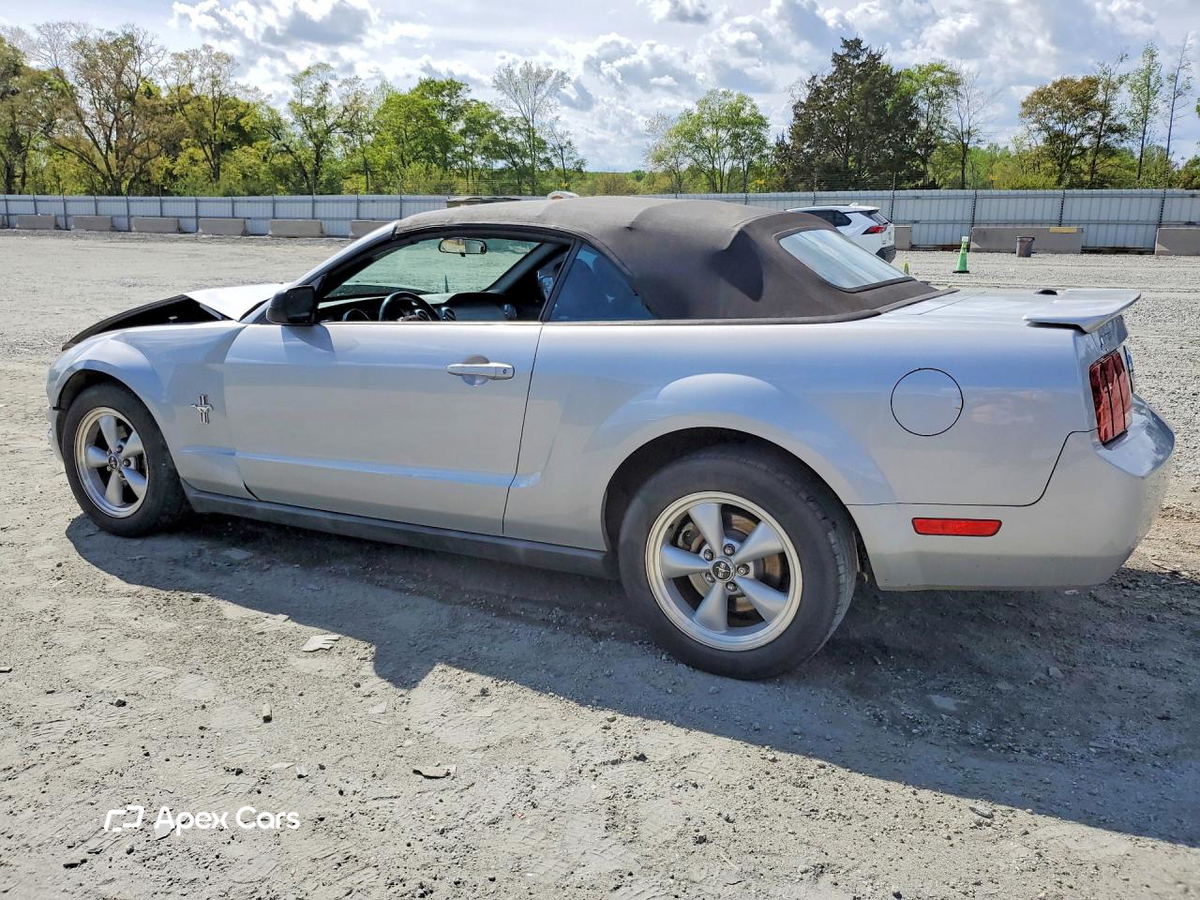 Ford Mustang 2007