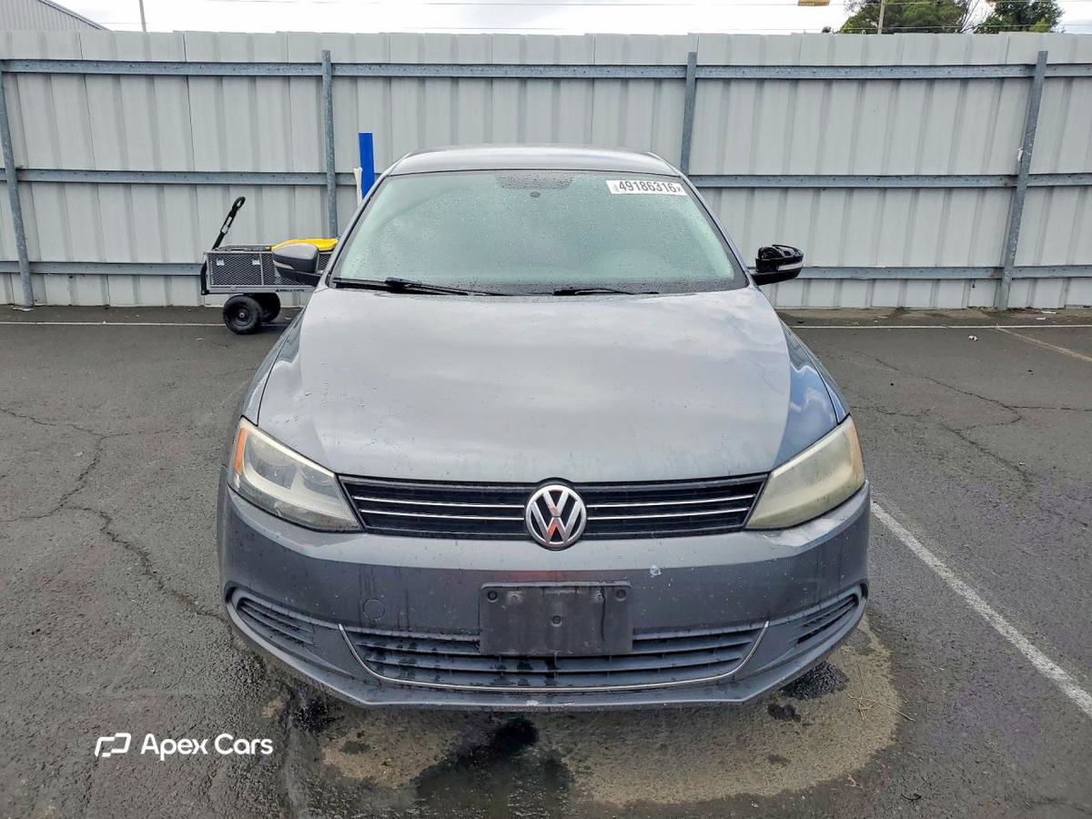 Volkswagen Jetta 2013