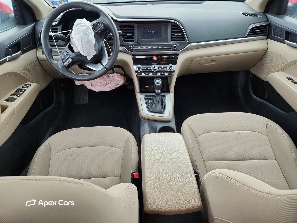 Hyundai Elantra 2020