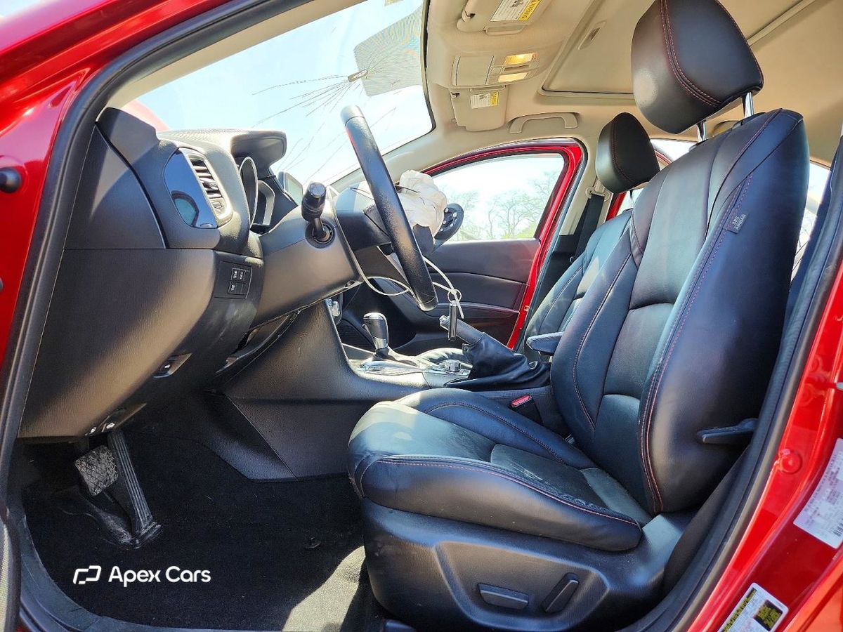 Mazda 3 2015