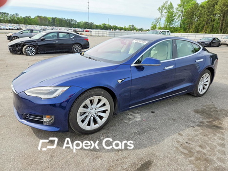 Tesla Model S 2018 - Image 1 of 12