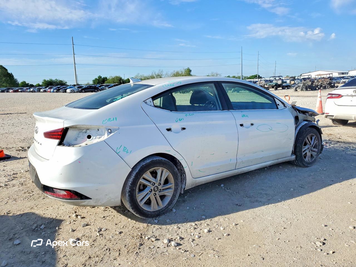 Hyundai Elantra 2020