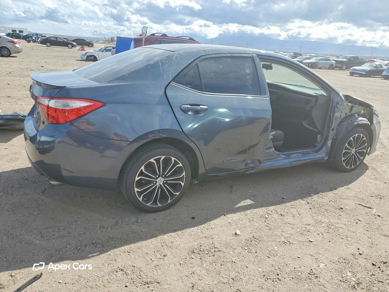 Toyota Corolla 2015