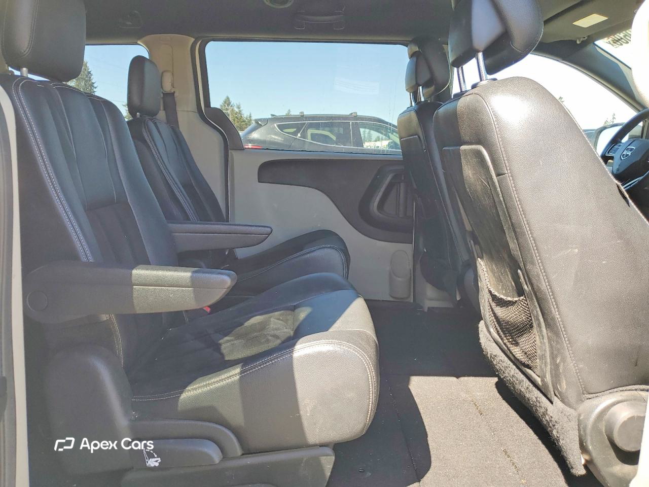Dodge Caravan 2017