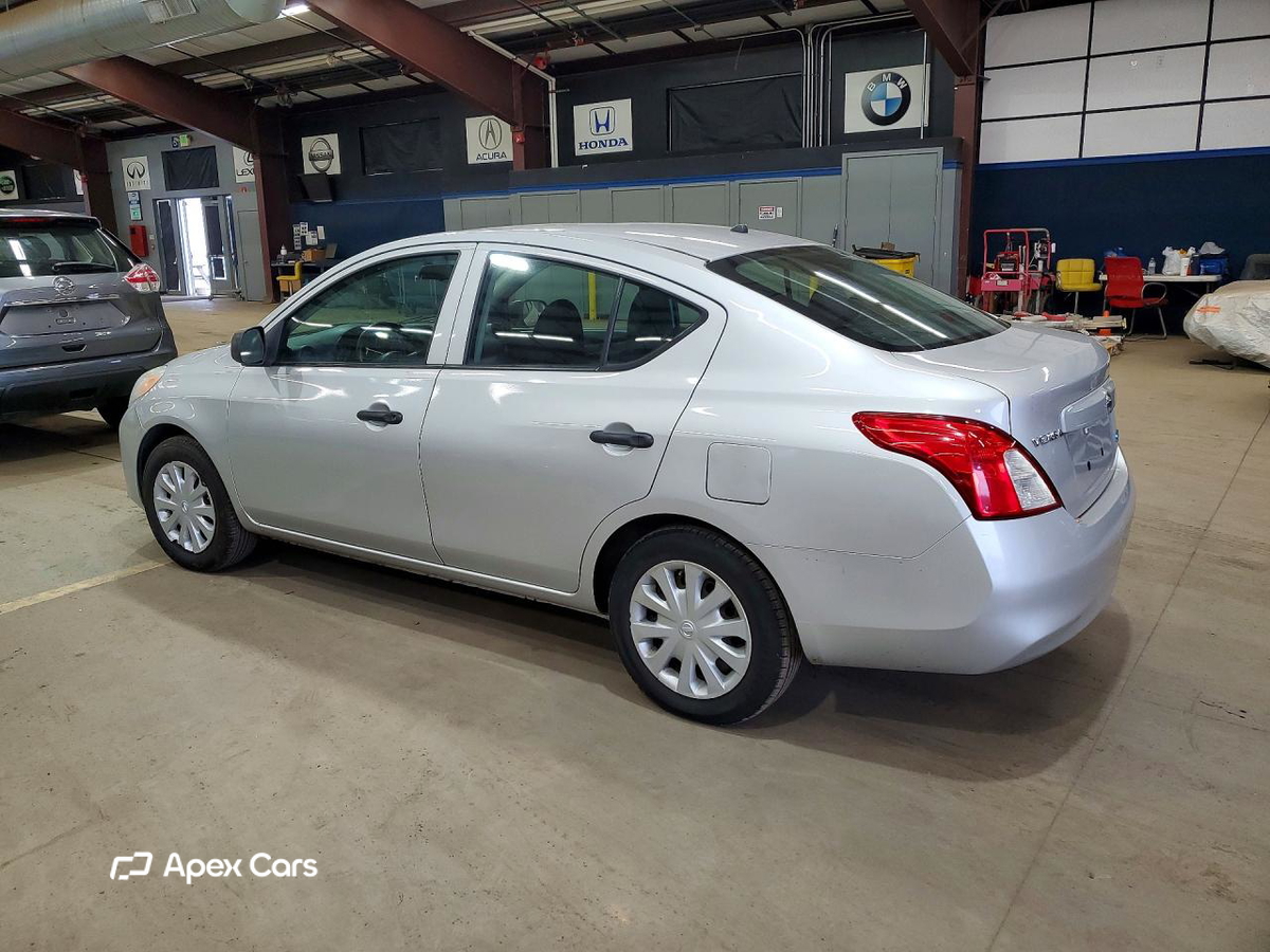 Nissan Versa 2013