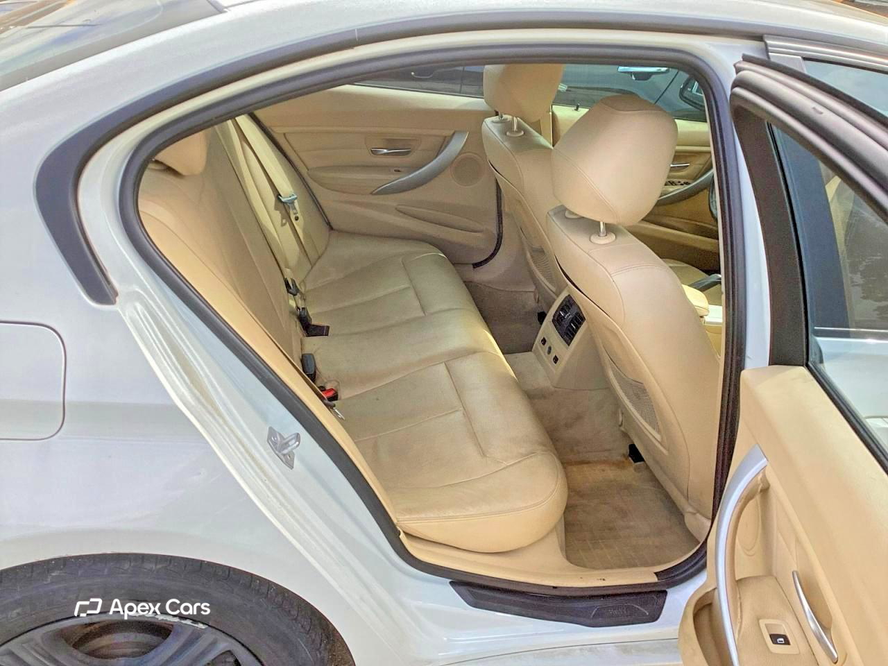 BMW Series 3 2013